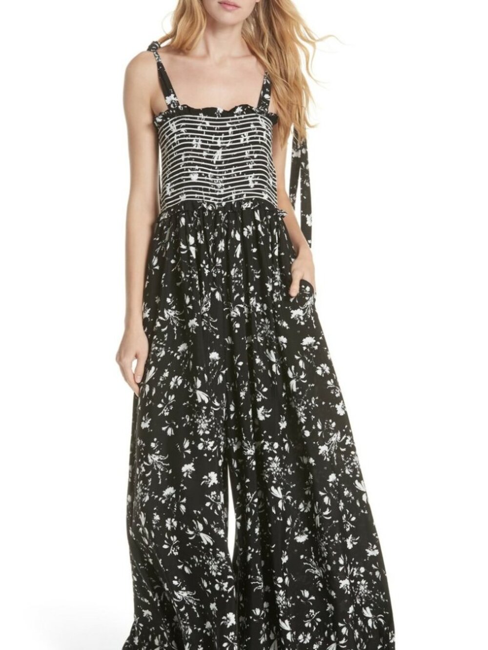 Free People Jumper Sleeveless Smocked Flowers Adjustable Wide Leg Size M